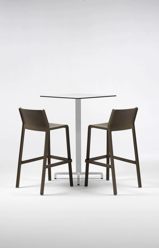 Nardi Trill Stool outdoor bar stool – lifestyle 10