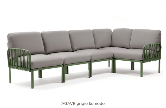 Komodo 5 Modular Outdoor Sofa - Custom Wood DesignsKomodo 5 modular outdoor sofa by Custom Wood Designs, featuring gray agave cushions and wooden frame for patio or hotel outdoor space.Komodo Nardi Outdoor Sofa24575203135319Agave Grigio Komodo