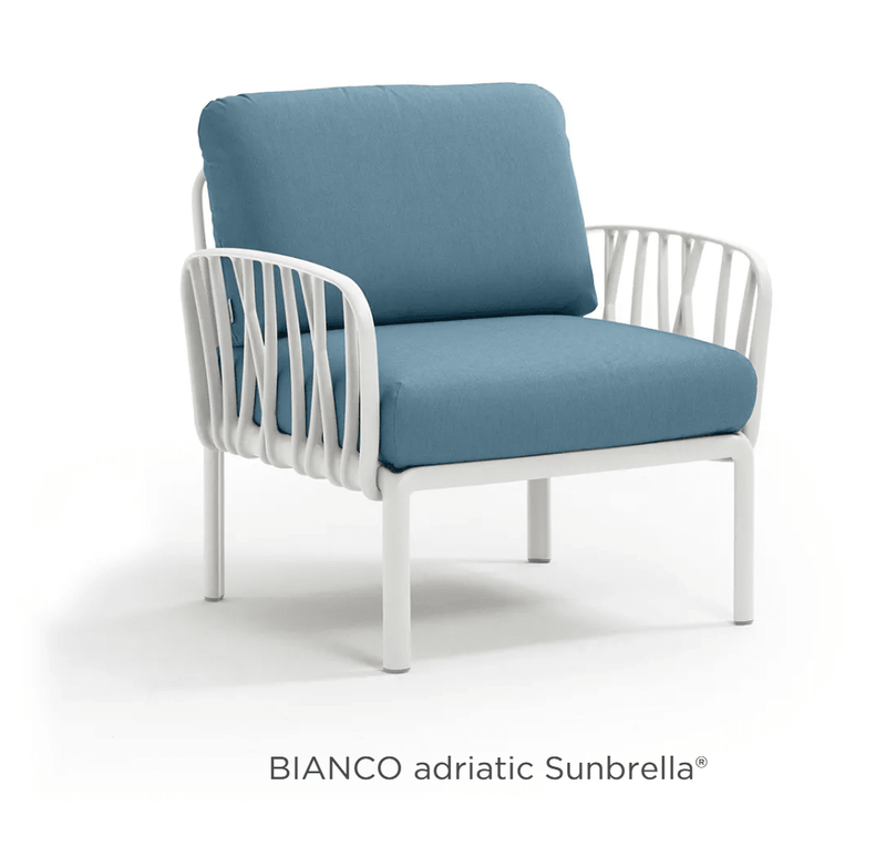 Load image into Gallery viewer, Komodo Poltrona Modular Outdoor Armchair for Sofa - Custom Wood DesignsNardi Komodo modular outdoor armchair by Custom Wood Designs, part of the outdoor sofa collection, featuring sunbrella fabric.Nardi Outdoor Sofa Poltrona24575215202839Bianco Adriatic Sunbrella
