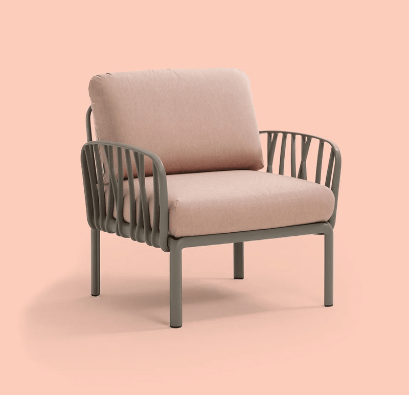 Load image into Gallery viewer, Komodo Poltrona Modular Outdoor Armchair for Sofa - Custom Wood DesignsNardi Komodo modular outdoor armchair from Custom Wood Designs, part of the outdoor sofa collection, with wooden frame and cushions.Nardi Outdoor Sofa Poltrona24575214606231Bianco Tech Sunbrella
