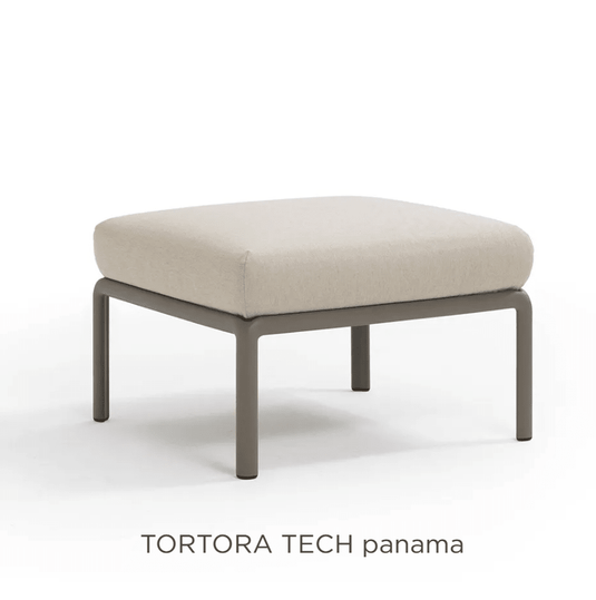 Nardi Komodo Pouf as part of the Nardi outdoor sofa Komodo section, featuring modular seating in a modern outdoor setting.