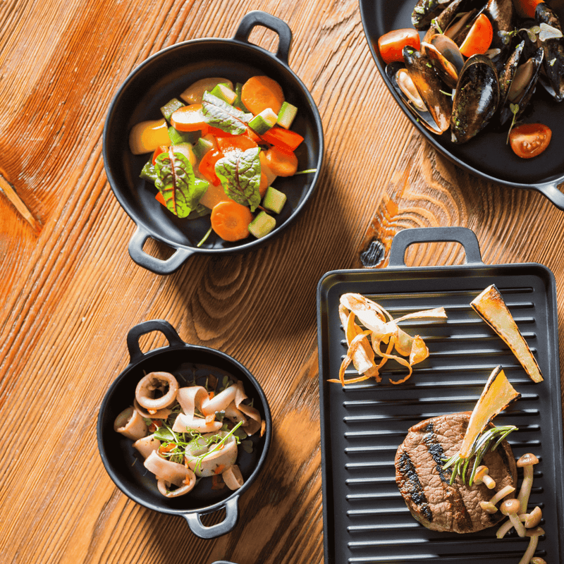 Load image into Gallery viewer, Little Chef melamine mini round pan, 150x115x(H)37mm - Custom Wood DesignsFine Dine Little Chef melamine mini round saucepan with 150x115mm dimensions, ideal for small cooking or serving.melamine saucepan564523
