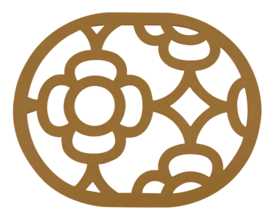 Fermob LORETTE non-slip metal trivet pad in gingerbread color, measures 22 x 17.5 cm, with textured surface and anti-slip design.