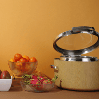Load image into Gallery viewer, Madeira De Luxe Induction chafing dish round 11l with glass lid - Custom Wood DesignsFine Dine Madeira De Luxe 11L round induction chafing dish with glass lid, ideal for warming and serving food.Induction warmer473542
