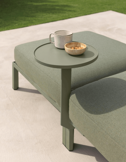 Maximo Tavolino 33 Modular Side Table - Custom Wood DesignsNardi Maximo Tavolino 33 modular side table with cactus design, suitable for modern contract furniture, shown in a stylish setting.Side Table24575210926007Gesso