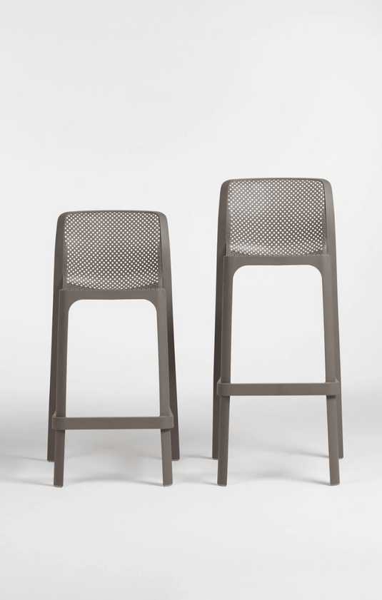 Net Stool Mini Outdoor Bar Stool by Nardi - Custom Wood DesignsNardi Net Stool Mini outdoor bar stool in tortora color, stackable design, suitable for patio or garden seating.Stool Outdoor Nardi24575206555127Senape