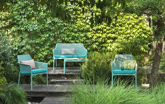 Custom Wood Designs Nardi Net Bundle from byobSuite, featuring a stylish and functional net for outdoor furniture.