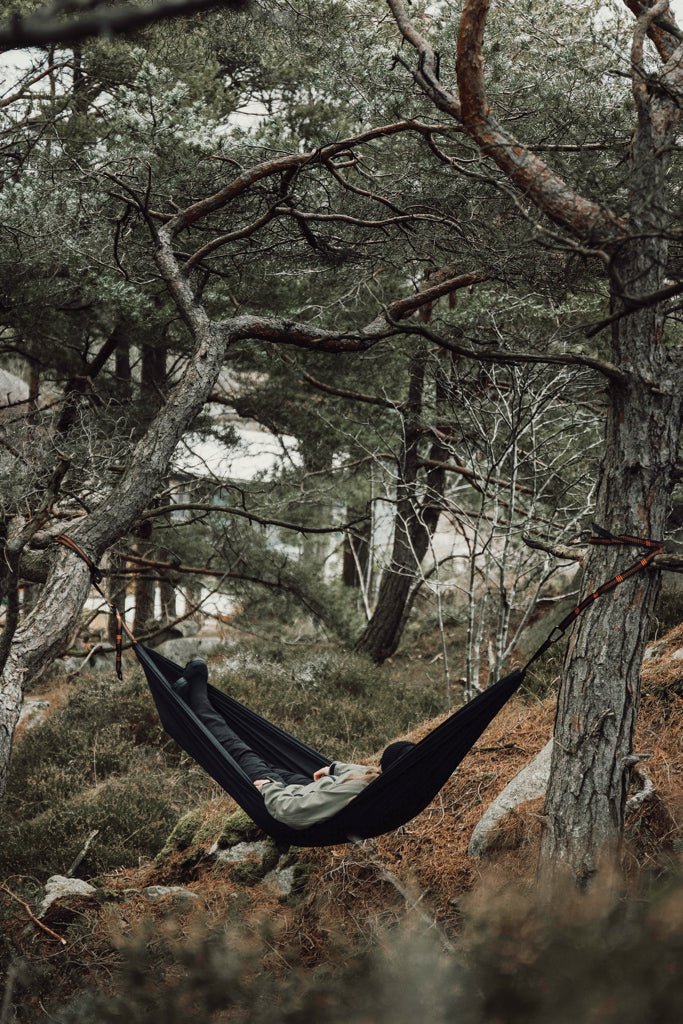Load image into Gallery viewer, Nordic Drift GRS Trail outdoor Hammock - Custom Wood DesignsNordic Drift GRS Trail outdoor hammock with durable fabric and adjustable straps, perfect for camping and relaxing outdoors.OutdoorND150.0101Nylon,Polyesterblack
