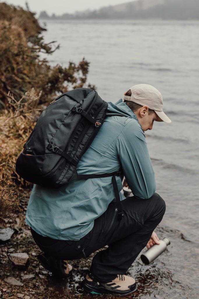 Load image into Gallery viewer, Nordic Drift RCS Travelling backpack 25L - Custom Wood DesignsNordic Drift RCS 25L travel backpack shown with adjustable straps, front pockets, and durable fabric for bags and travel use.Bags &amp; TravelND200.0501rPET,rPETblack
