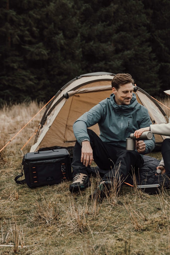 Load image into Gallery viewer, Nordic Drift Storm RCS water-repellent cooler bag 20L - Custom Wood DesignsNordic Drift Storm RCS 20L outdoor water-repellent cooler bag with insulated interior for keeping drinks coldOutdoorND210.0401Polyester,Polyurethaneblack
