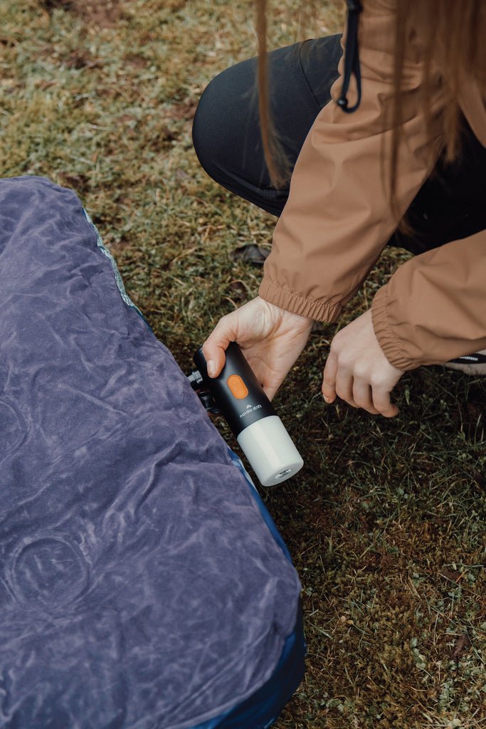 Load image into Gallery viewer, Nordic Drift Titan Portable Air pump camping light - Custom Wood DesignsNordic Drift Titan portable air pump and camping light with phone and tablet accessories, compact and versatile outdoor tool.Phone &amp; Tablet accessoriesND430.0101ABSblack

