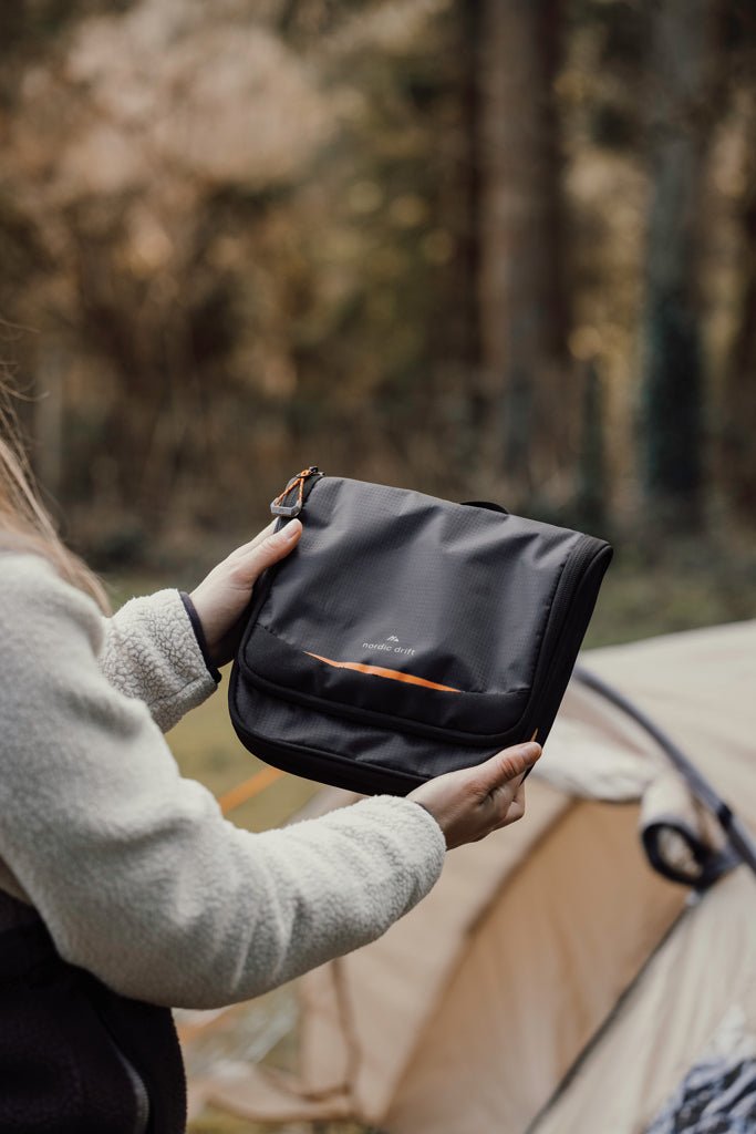 Load image into Gallery viewer, Nordic Drift Trail RCS toiletry bag 3L - Custom Wood DesignsNordic Drift Drift Trail RCS toiletry bag in black, 3L, with multiple compartments for travel essentials.Bags &amp; TravelND200.0301rPET,rPETblack
