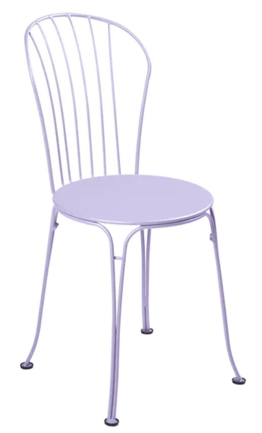 Fermob OPÉRA+ outdoor metal chair with a sleek design, ideal for patio or restaurant seating, featuring a lightweight, durable frame