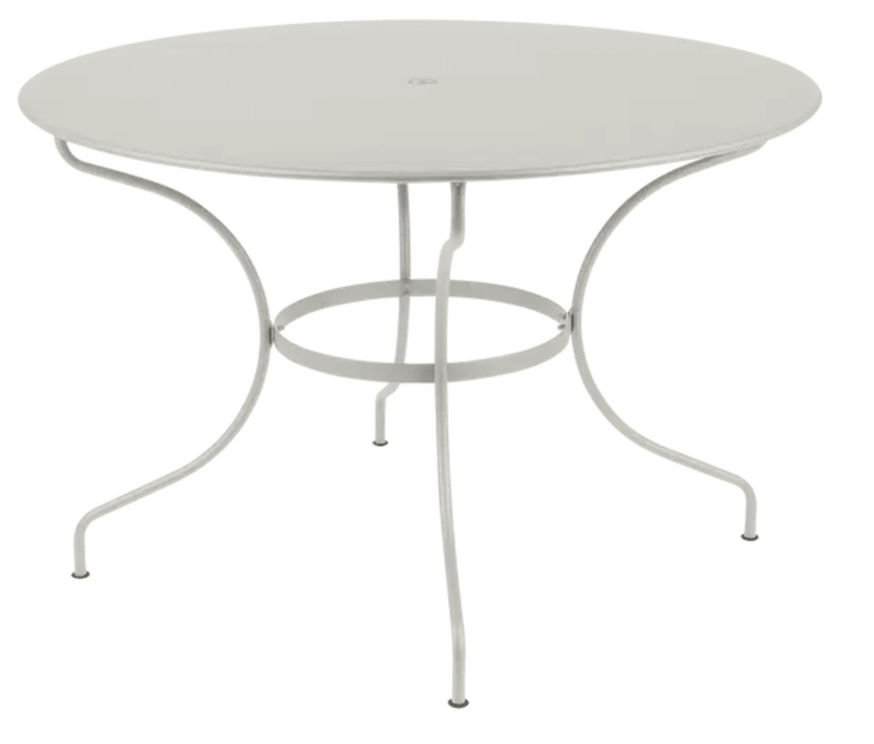 Load image into Gallery viewer, Fermob OPÉRA+ outdoor metal table in Clay Grey with 117 cm diameter, six-seater garden dining table.
