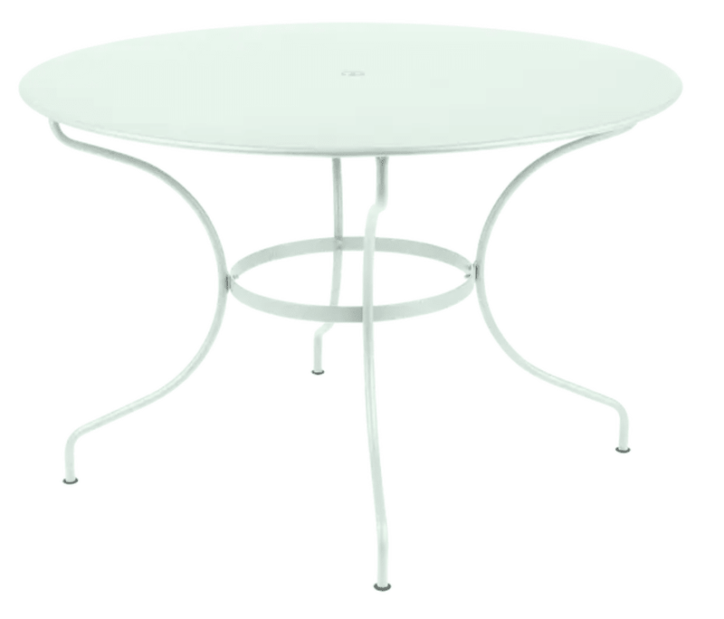Load image into Gallery viewer, Fermob OPÉRA+ outdoor metal table in Ice Mint color, 117 cm diameter, six-seater patio table for outdoor dining.

