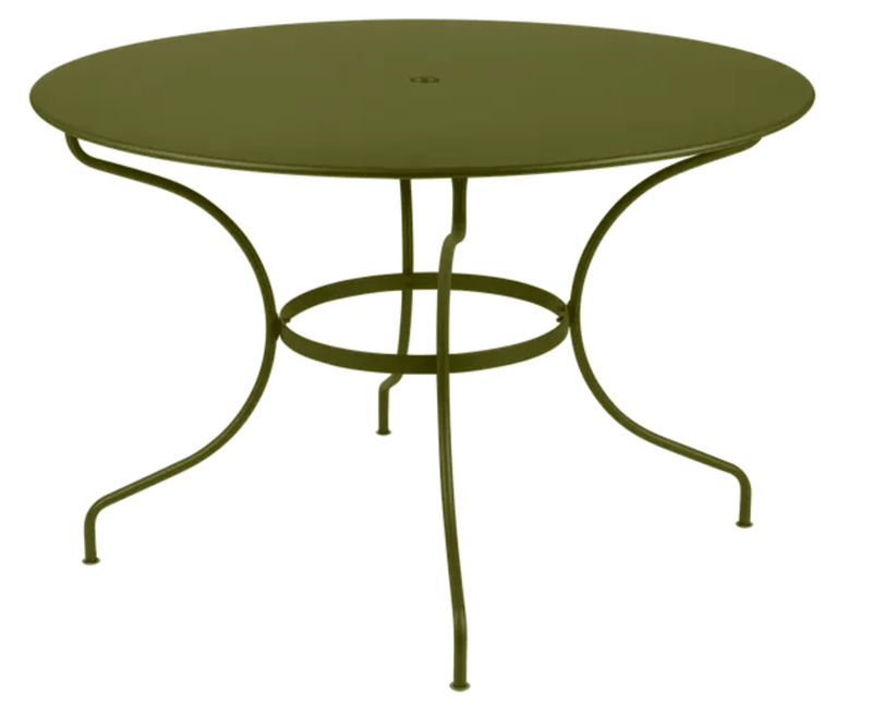 Load image into Gallery viewer, Fermob OPÉRA+ outdoor metal table with 117cm diameter, six-seater design, suitable for garden or patio dining.
