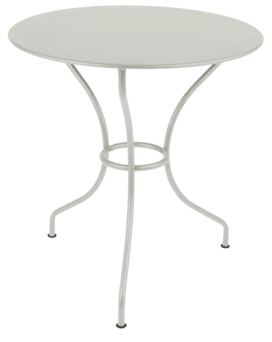 Fermob OPÉRA+ outdoor metal table with a 67 cm diameter in Clay Grey, suitable for patio or restaurant outdoor seating.