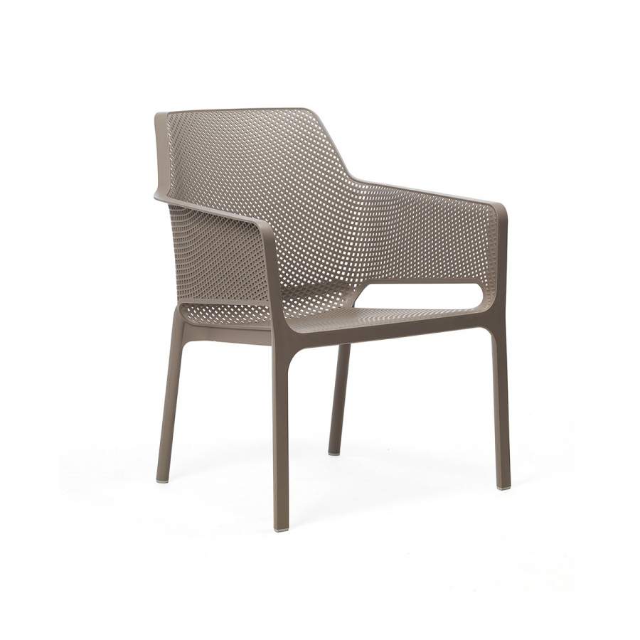 Nardi Net Relax outdoor chair with woven design and curved armrests, ideal for comfortable outdoor seating.