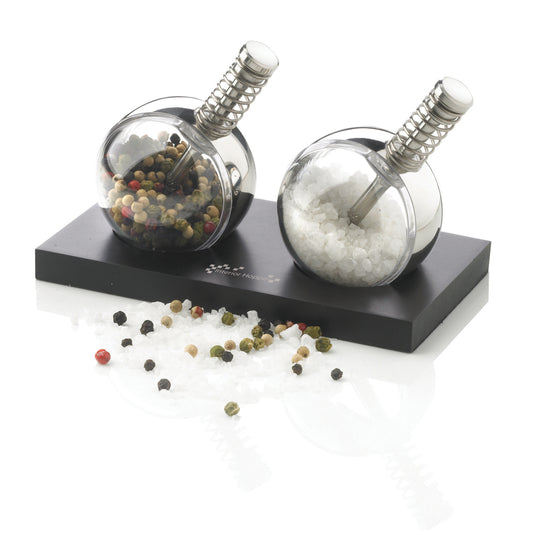XD Design Planet pepper and salt set with matching shakers, modern home dining accessories in sleek design.