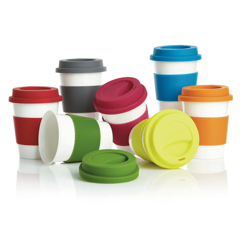 Load image into Gallery viewer, XD Collection PLA coffee cup, eco-friendly drinkware with biodegradable material, shown in a natural setting.

