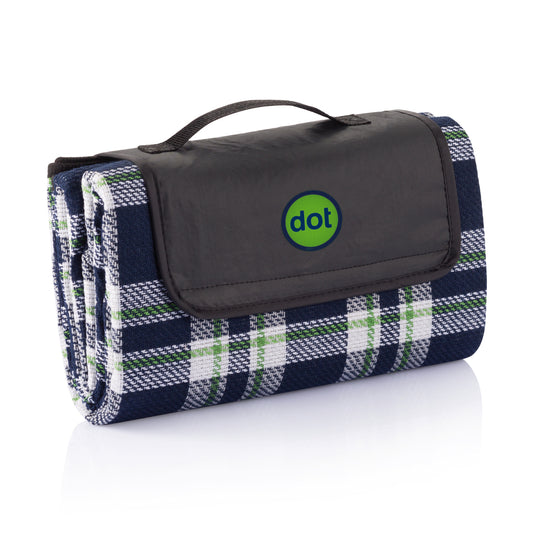 Tartan picnic blanket - Custom Wood Designs