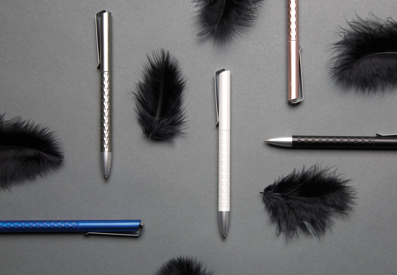 Load image into Gallery viewer, XD Collection X3.1 pen, a sleek writing instrument with a smooth metal finish and ergonomic design, ideal for everyday writing.
