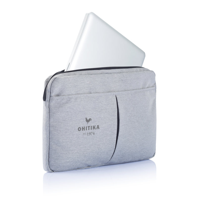 Load image into Gallery viewer, Pink 15-inch PVC-free laptop sleeve from XD Collection, made of durable fabric, with a sleek and protective design for travel and everyday use.
