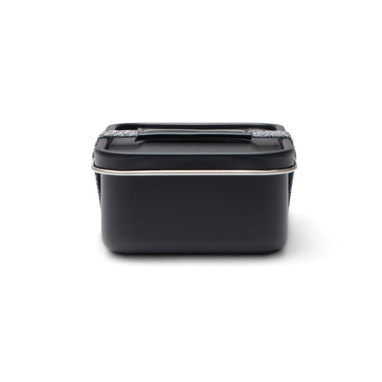 Parks RCS SS lunch box - Custom Wood DesignsVinga Parks RCS SS lunch box in stainless steel, perfect for home and on-the-go meals, with a sleek, durable design.Home & LivingV2691101Recycled Stainless steel,Polyesterblack