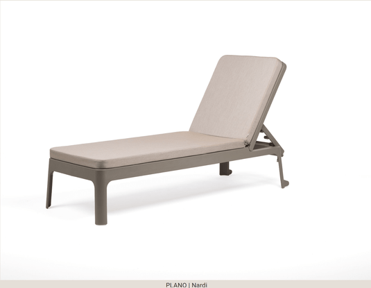 Plano Outdoor Sun Lounger by Nardi – Reclining Poolside Furniture - Custom Wood DesignsGreen Nardi Plano outdoor sun lounger with reclining backrest, ideal for poolside or patio relaxation.Sunlounger24575217288311Dove