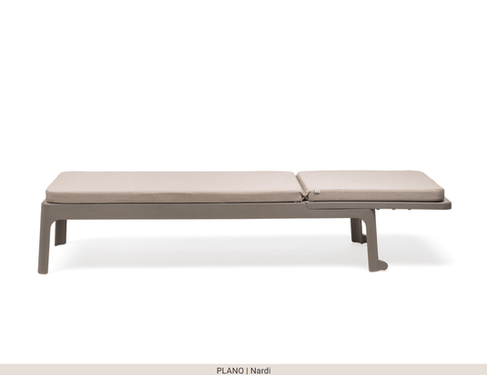 Plano Outdoor Sun Lounger by Nardi – Reclining Poolside Furniture - Custom Wood DesignsGreen Nardi Plano outdoor sun lounger with reclining feature, ideal for poolside or patio relaxation in outdoor furniture settings.Sunlounger24575217288311Dove