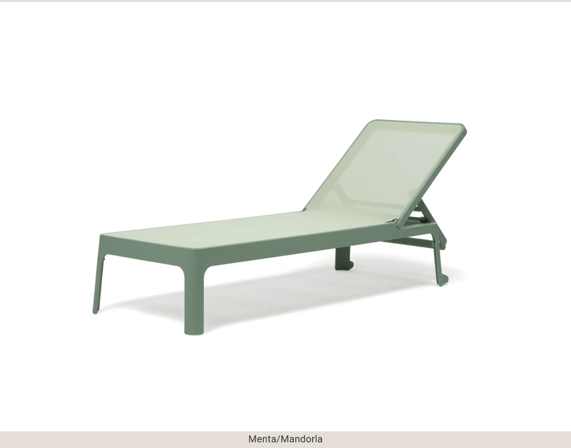 Load image into Gallery viewer, Plano Outdoor Sun Lounger by Nardi – Reclining Poolside Furniture - Custom Wood DesignsNardi Plano outdoor sun lounger in Menta green, reclining poolside furniture for relaxing outdoor patio and garden spaces.Sunlounger24575217022775Menta
