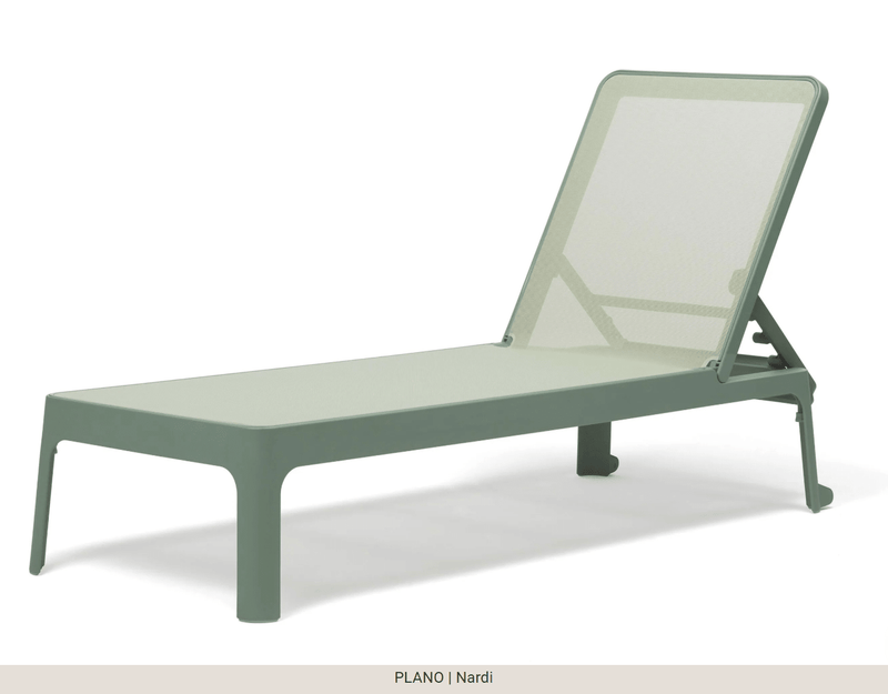 Load image into Gallery viewer, Plano Outdoor Sun Lounger by Nardi – Reclining Poolside Furniture - Custom Wood DesignsNardi Plano outdoor sun lounger made of durable material, perfect for relaxing poolside or patio lounging.Sunlounger24575216990007White
