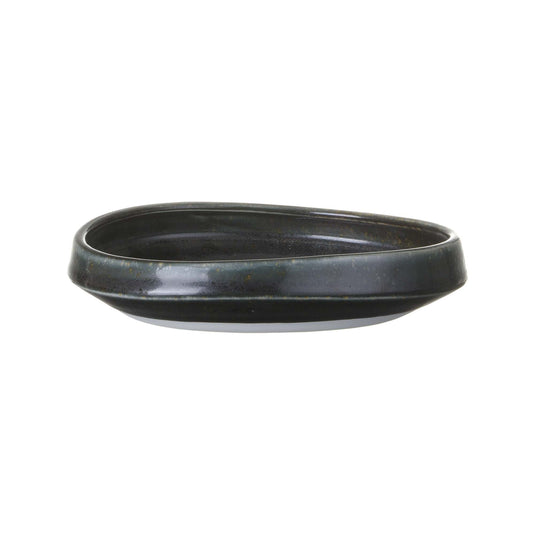 Onyx gourmet plate by Fine Dine, 170mm, showcasing a sleek black ceramic design perfect for elegant dining presentations.