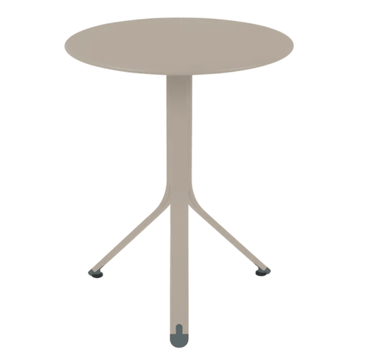 Rest'O Round Folding Table Ø60cm - Custom Wood DesignsFermob Rest'O Round folding outdoor bistro table, 60cm diameter, with nutrient-mesh finish, suitable for garden or patio use.Fermob Outdoor Table Metal24575208299799Nutmeg