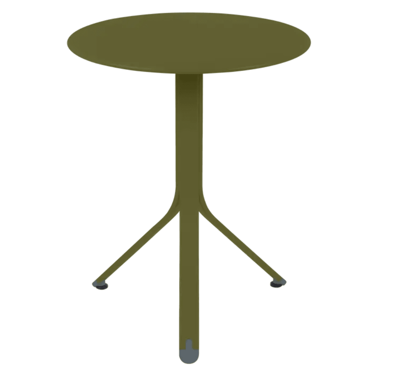 Load image into Gallery viewer, Rest'O Round Folding Table Ø60cm - Custom Wood DesignsFermob Rest'O Round Folding Outdoor Table with 60cm diameter in metal, featuring a sleek design and sturdy construction.Fermob Outdoor Table Metal24575208167031Pesto
