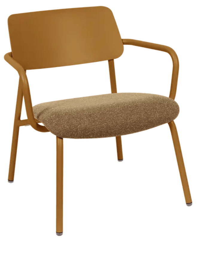 Load image into Gallery viewer, Fermob Studie fabric lounge armchair with metal frame, featuring a gingerbread-colored upholstery and wide, comfortable seating.
