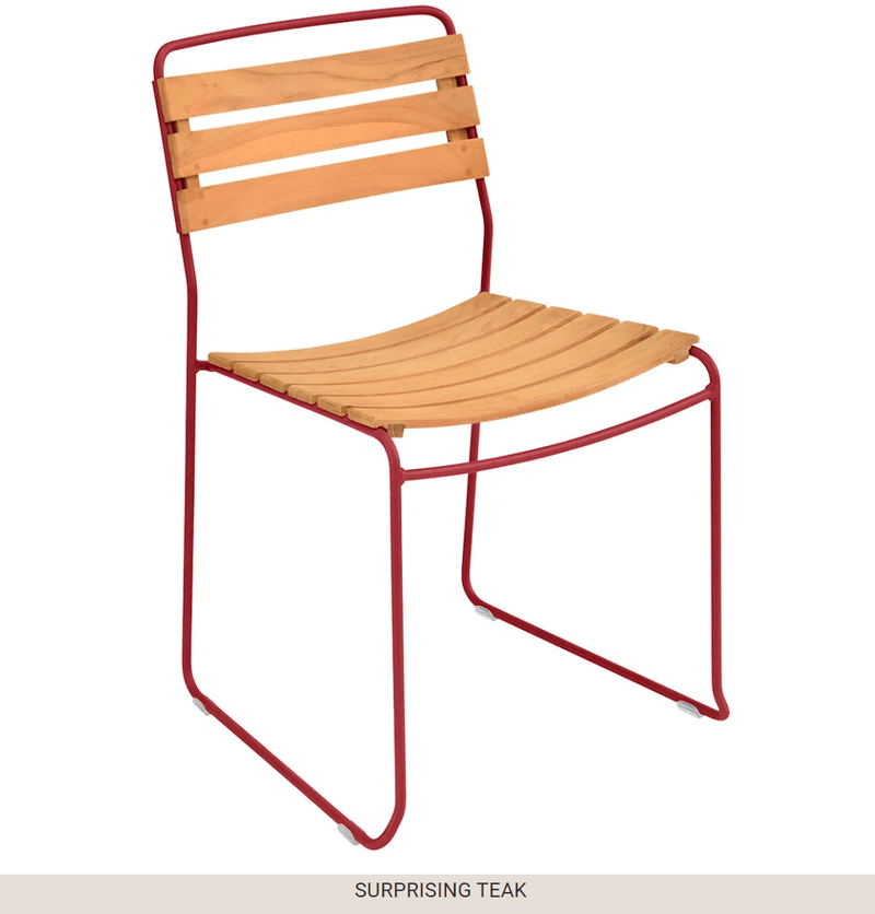 Load image into Gallery viewer, Surprising Teak Chair - Custom Wood DesignsFermob Surprising Teak Chair outdoor metal chair with vibrant red finish, designed for stylish outdoor dining and seating.Fermob Metal Chair Outdoor24575206052023
