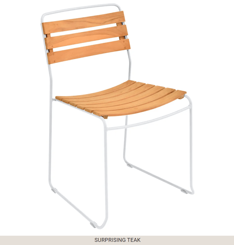 Load image into Gallery viewer, Surprising Teak Chair - Custom Wood DesignsWhite Fermob Surprising Teak Chair, outdoor metal chair with a modern design, shown in a cotton white finish.Fermob Metal Chair Outdoor24575206052023
