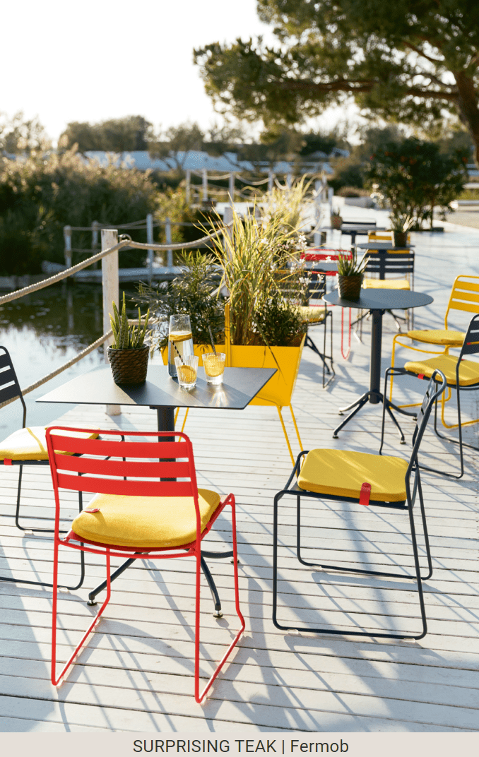Load image into Gallery viewer, Surprising Teak Chair - Custom Wood DesignsFermob Surprising Teak Chair, outdoor metal chair with sleek design, suitable for patio or garden seating.Fermob Metal Chair Outdoor24575206052023
