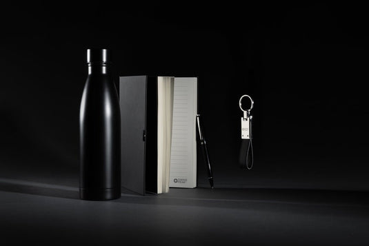 Swiss Peak RCS deluxe business gift set w/ water bottle - Custom Wood DesignsSwiss Peak RCS deluxe business gift set with water bottle, including a stylish portfolio and notebook for professional use.Portfolios & NotebooksP774.6801Recycled Stainless steel,Recycled paperblack