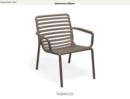 Nardi Doga Relax outdoor chair in tobacco color, designed for comfortable outdoor lounging and relaxation.