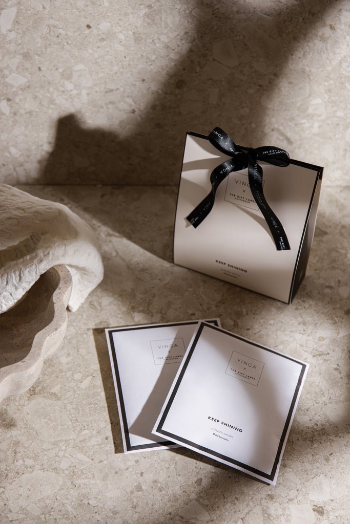 Load image into Gallery viewer, TGL scented sachet - Custom Wood DesignsVinga TGL scented sachet for home and living, with floral design and fresh fragrance, ideal for adding a subtle scent to rooms.Home &amp; LivingTGL10143000white15 x 6 x 19 cm
