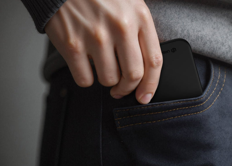 Load image into Gallery viewer, Urban Vitamin Concord RCS Ultra thin 3000mAh powerbank - Custom Wood DesignsUrban Vitamin Concord RCS Ultra thin 3000mAh powerbankPhone &amp; Tablet accessoriesP322.9101Recycled Polycarbonate,Recycled siliconeblack
