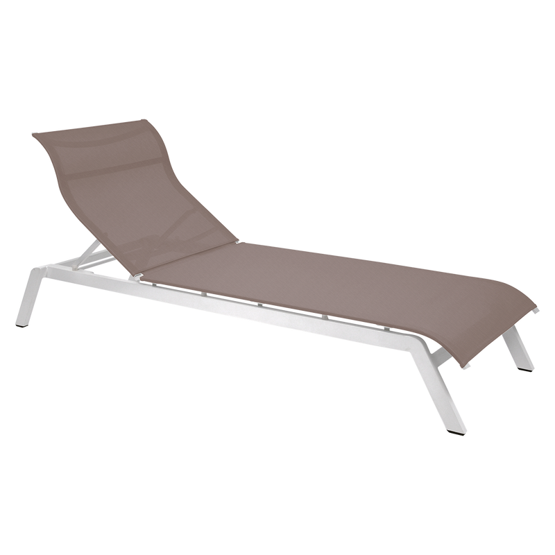 Load image into Gallery viewer, Vlaemynck Maui Aluminium Sunlounger – Beige Iso fabric, Cotton White frame
